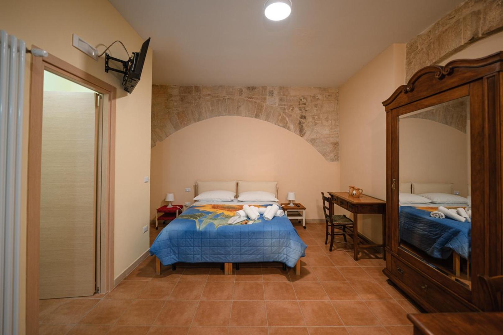 La Piccola Torre Otel Bisceglie Dış mekan fotoğraf